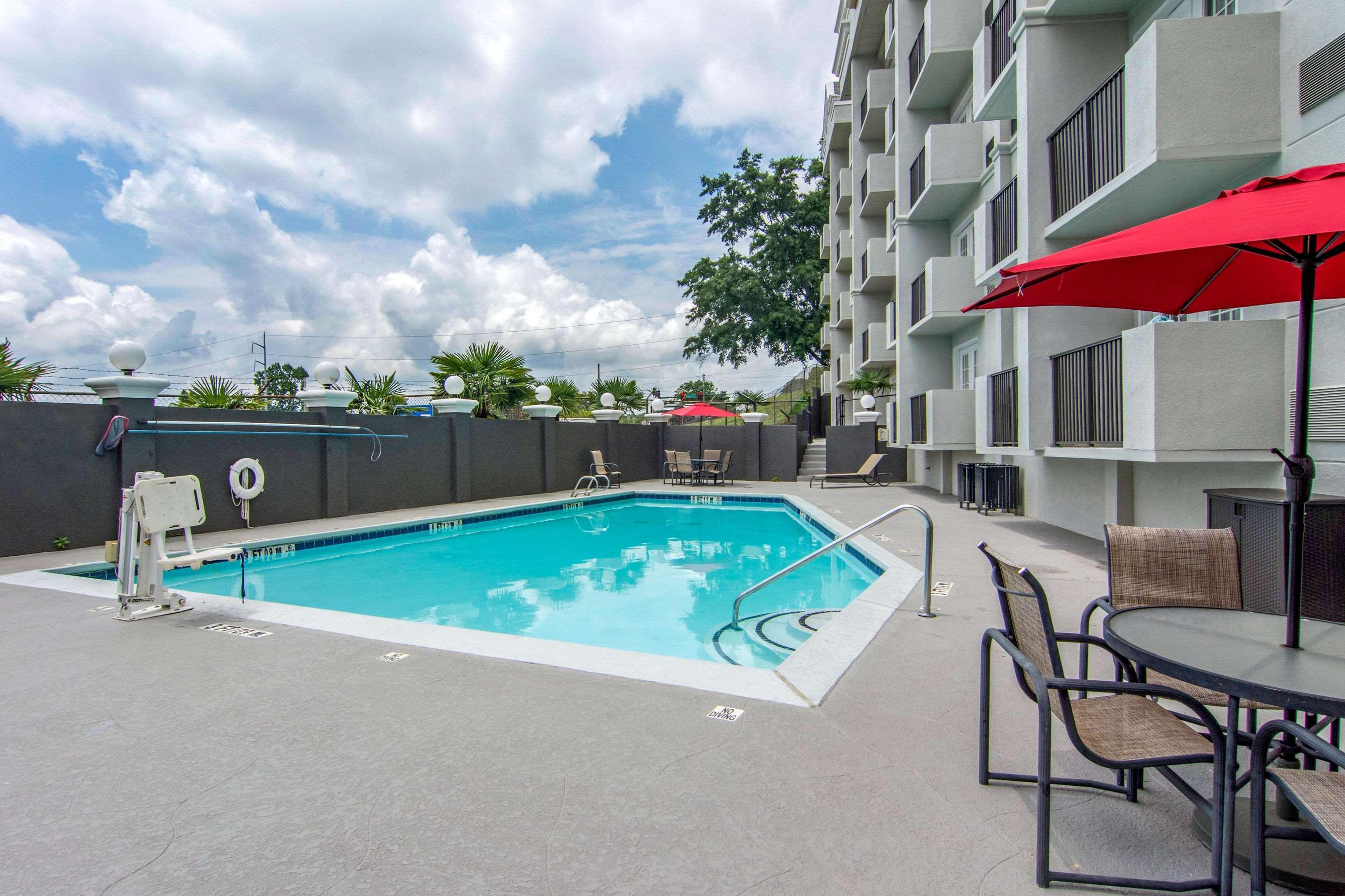 Comfort Inn Sandy Springs - Perimeter Atlanta Exterior photo